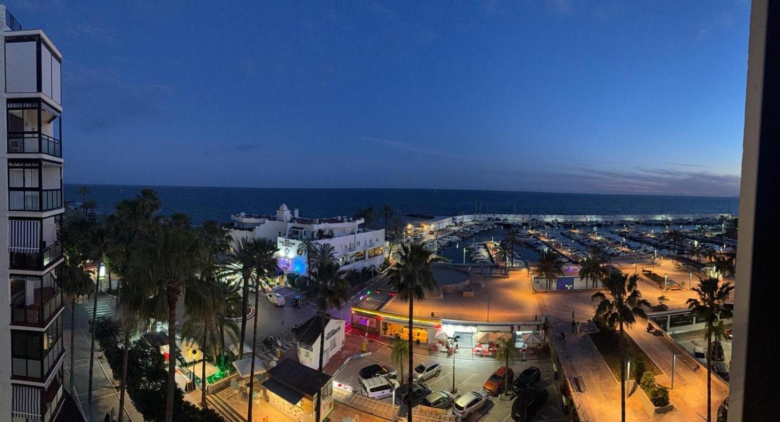 Apartamento Precioso Marbella Paseo Maritimo エクステリア 写真